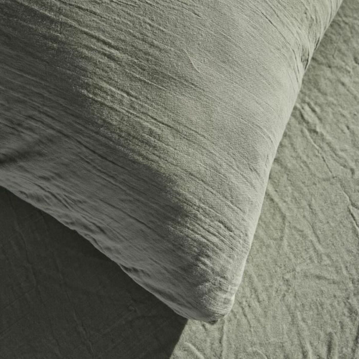 V5H16ACABA025C86FD13AB14CA85391E191R7024941P3