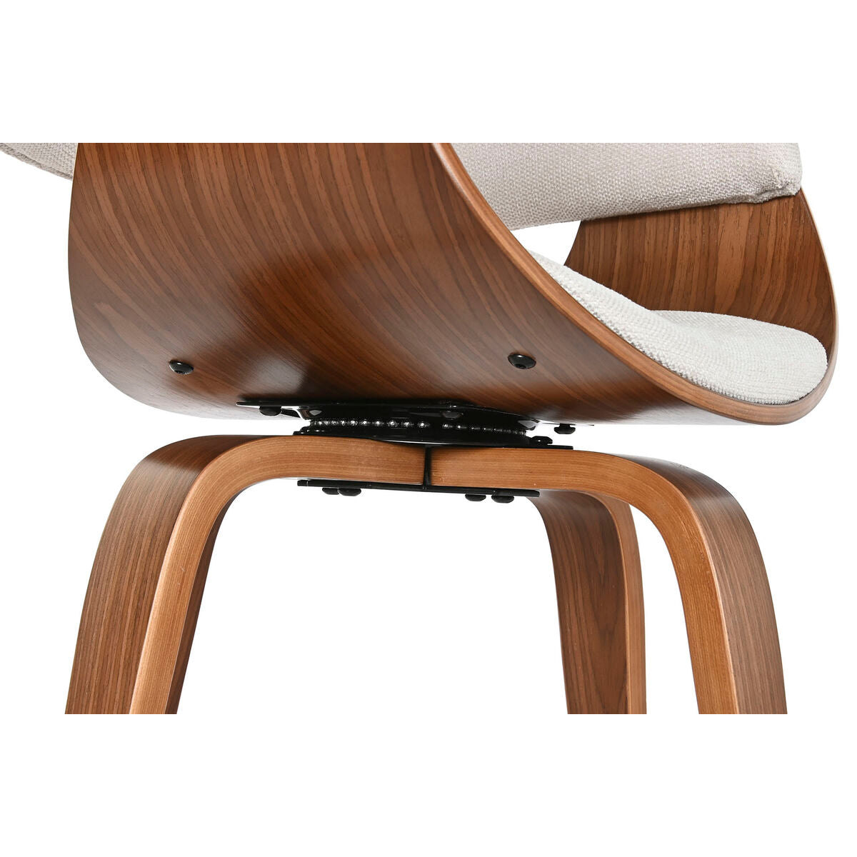 V4HB431458EE1AC807697EDB64A041EAC07R6630687P6