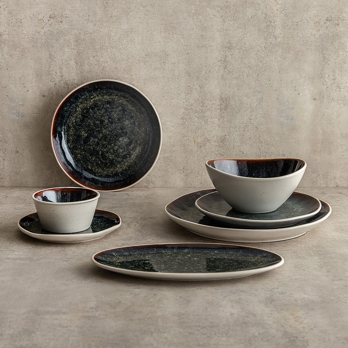 V3H0FFAA41ACA3345F35EF479B8F206D83ER6281133P2